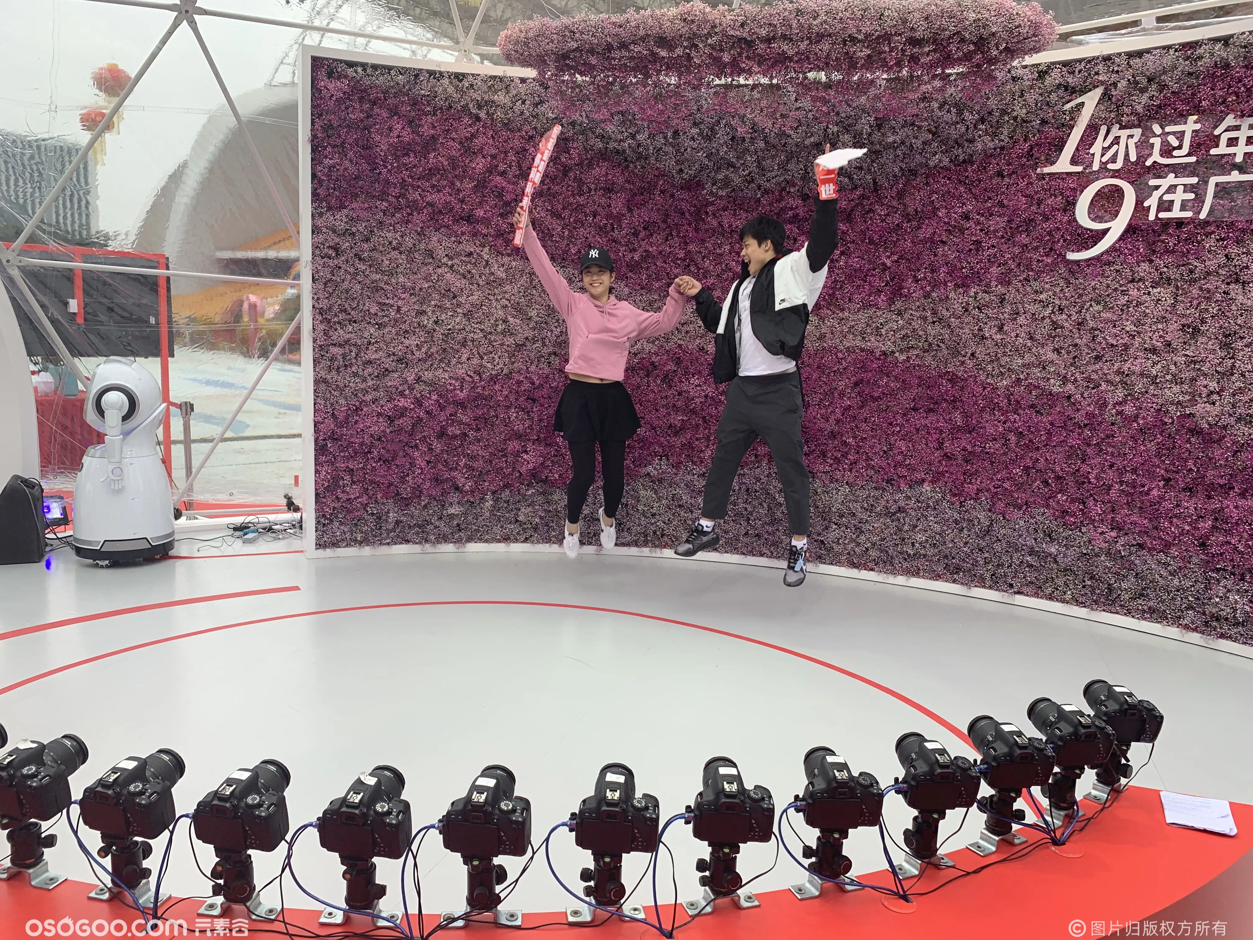 25台单反子弹时间环绕拍摄广州花市全家福360度酷拍趣拍明星