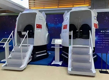 VR系列互动装置 航天航空 赛车等开业暖场 游乐设备厂家