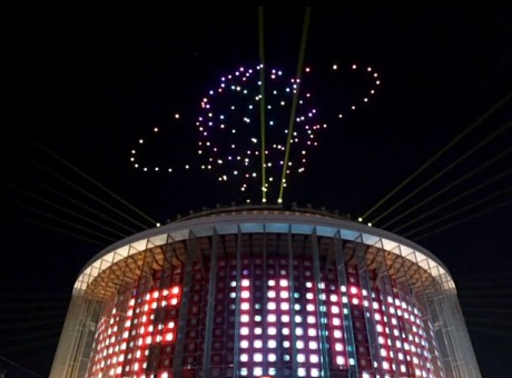 迪拜世博会EXPO中国馆，无人机表演