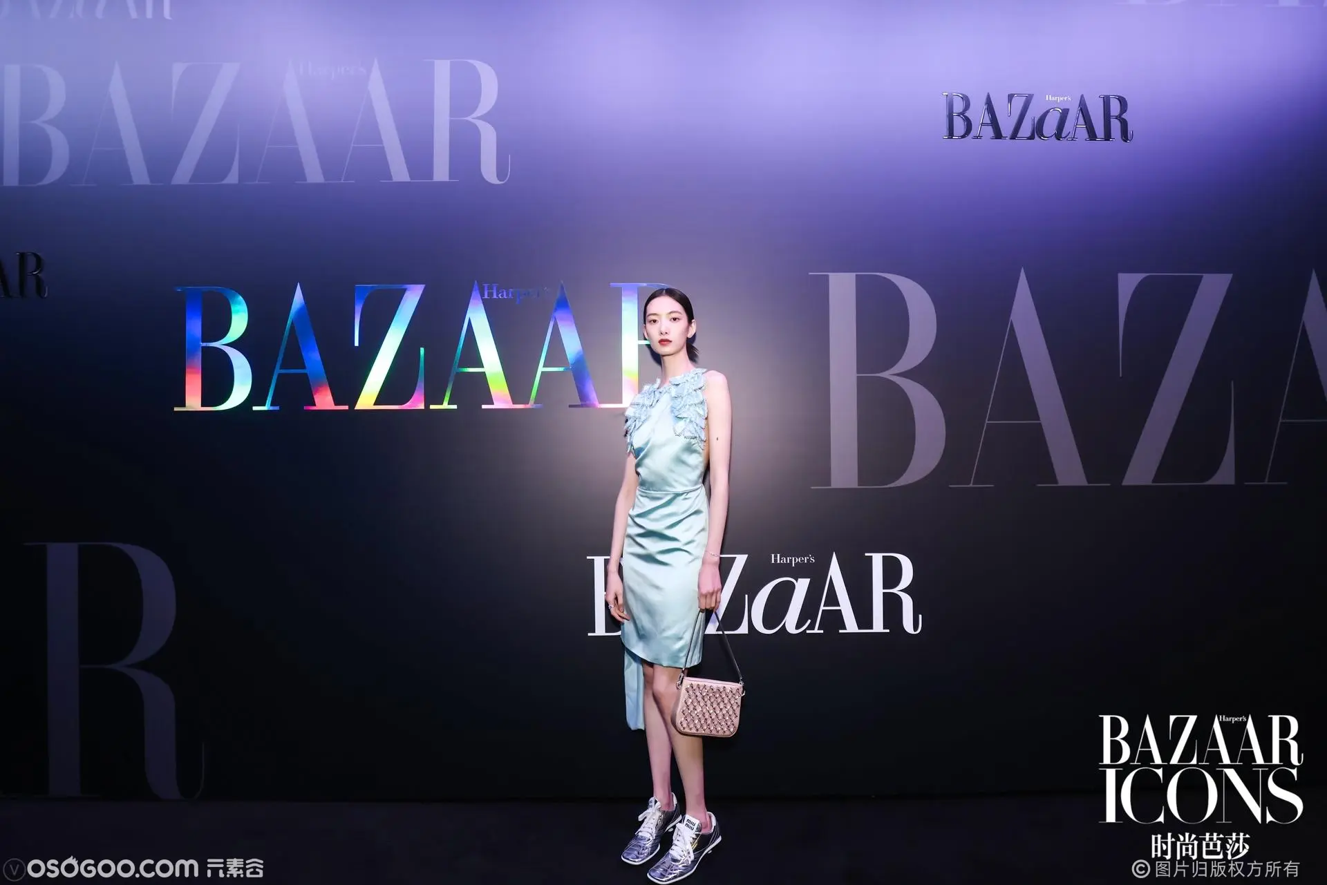 日本《BAZAAR》2022年03月 日本时尚芭莎潮流服饰穿搭杂志 – 咸鱼导航站