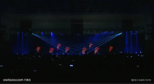 开场创意舞蹈科技感发布会表演LED数控旗帜互动节目