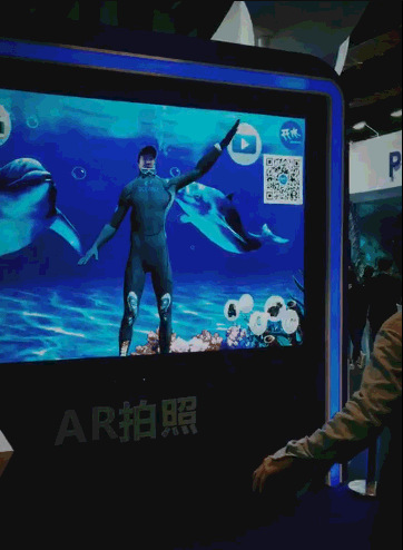 上海潜水展 / AR穿衣装置