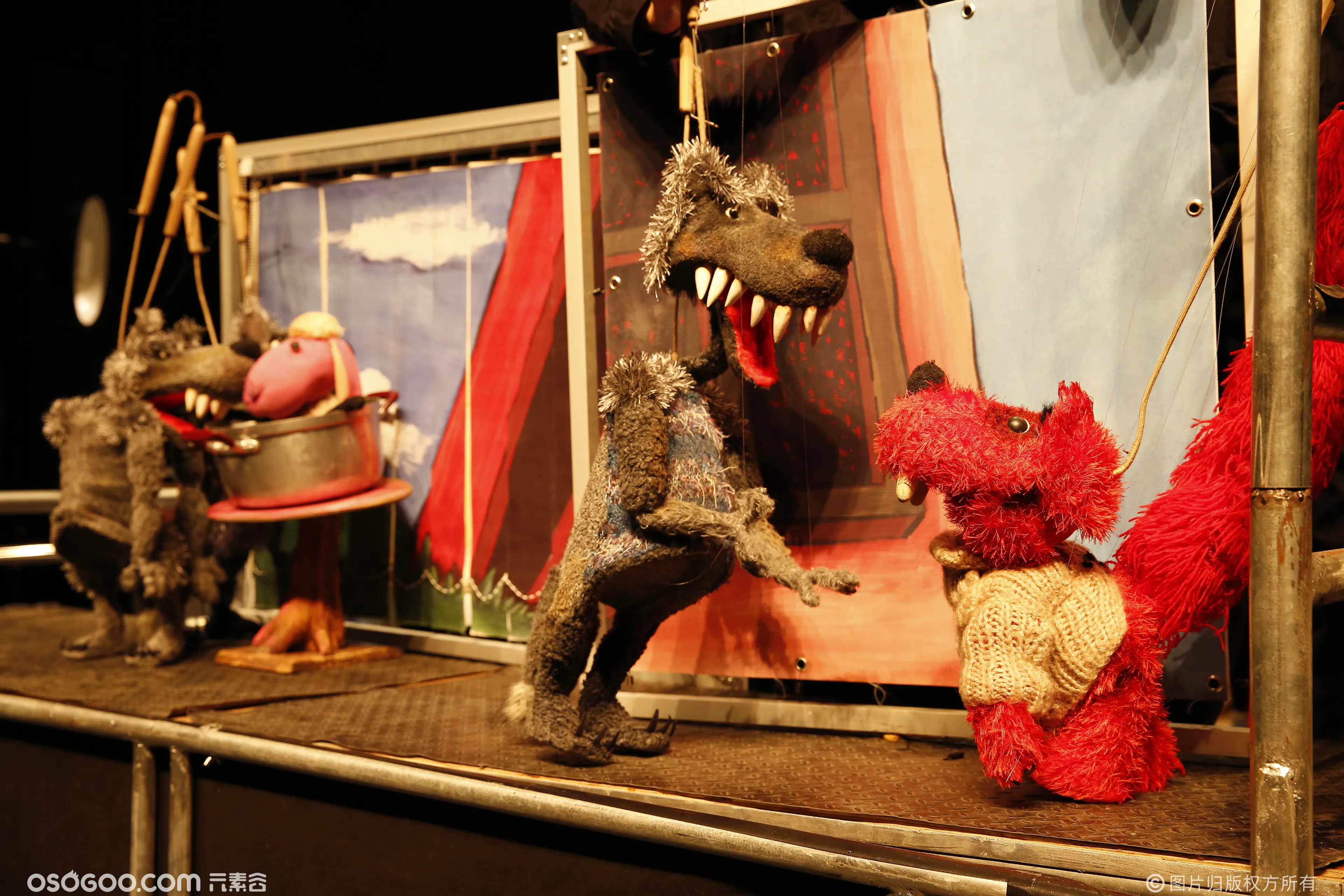 比利时绘本装置儿童剧《吃面条的小红狼》