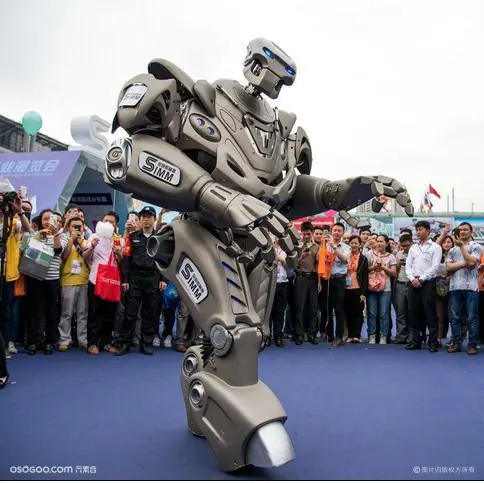 智能人工机器人-泰坦机器人