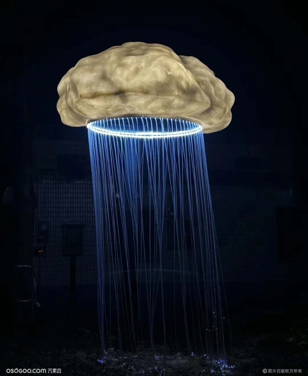 蘑菇云互动装置 感应下雨智能雨帘美陈装置