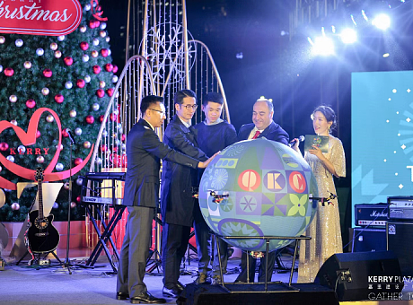 深圳嘉里广州－嘉遇～圣诞—无人机创意表演无人机球