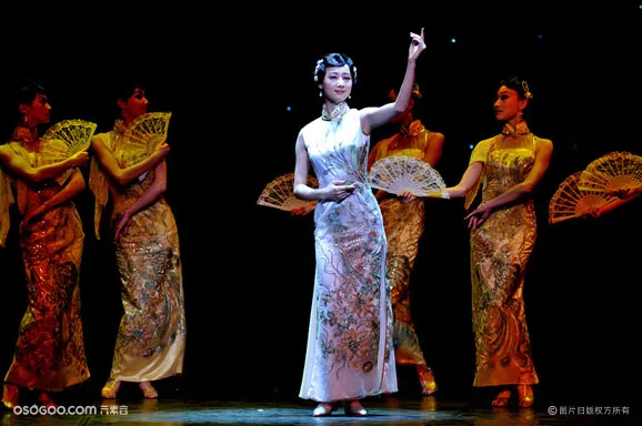 《夜上海》：舞蹈节目表演，欢迎咨询预订演出。