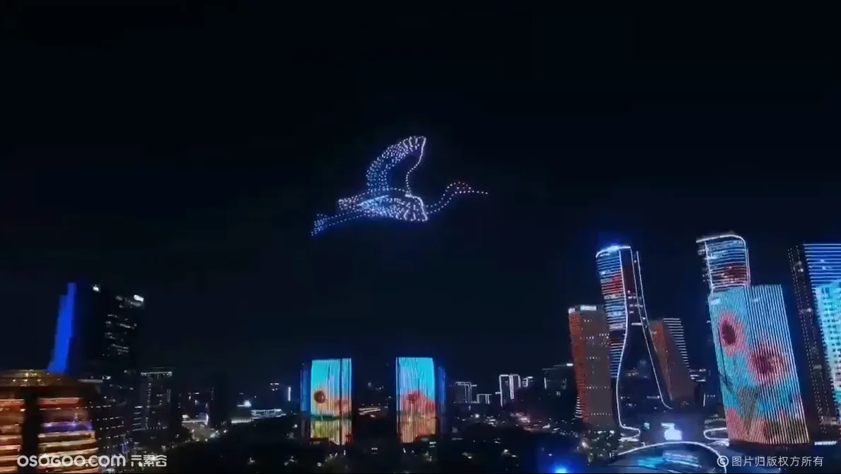 无人机表演 浙江钱江新城500架无人机“飞”来寻宋