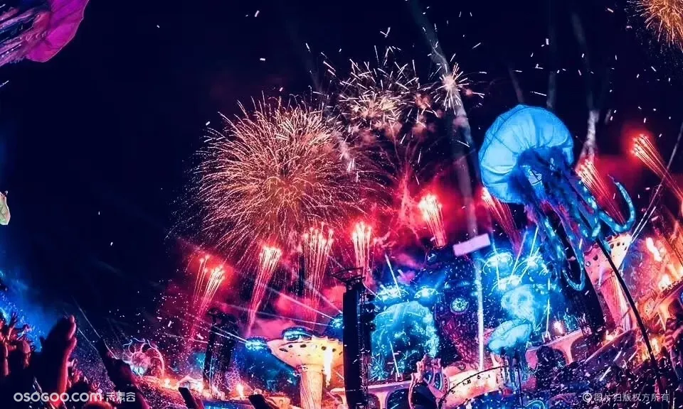 世界最大电音节Tomorrowland的顶尖舞台设