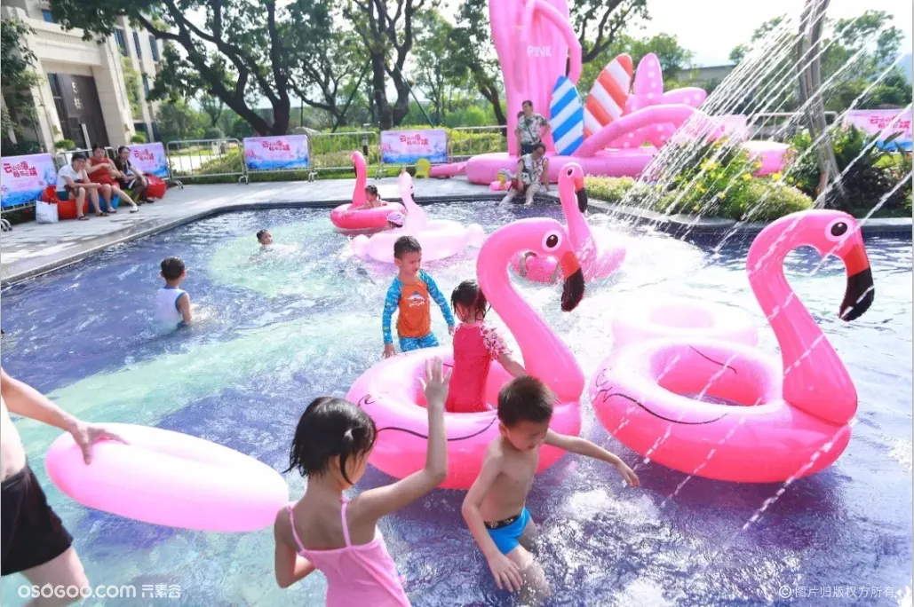 【案例分享】粉色火烈鸟主题水上乐园，超长滑梯刺激降