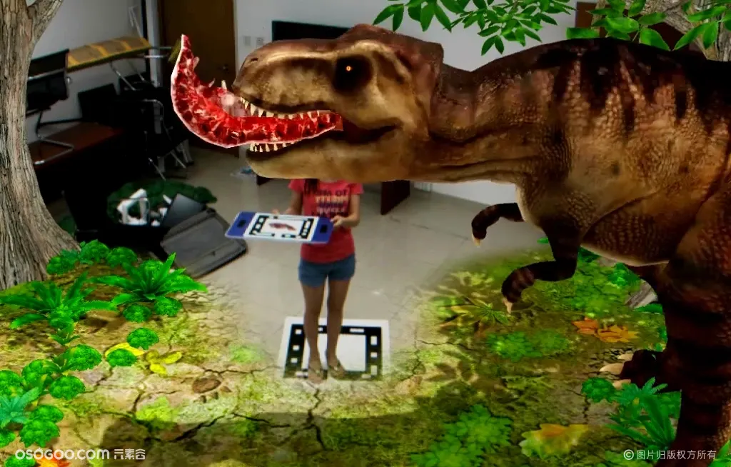 AR恐龙喂食互动