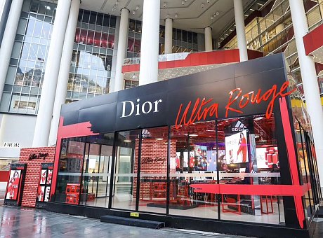 Dior 彩妆全国新品全国巡展子弹时间180度拍照