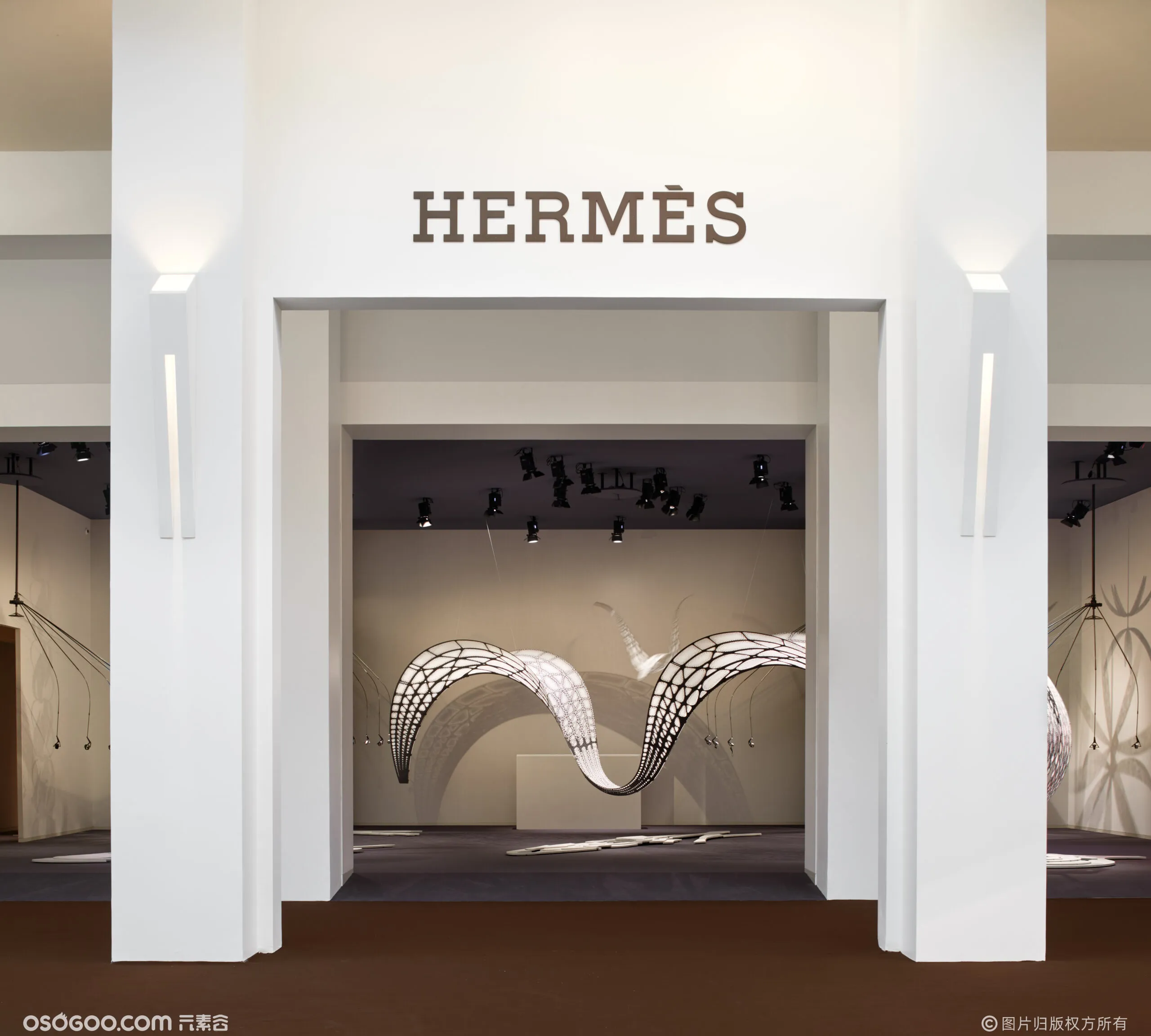 「精妙时光」Hermès H08系列艺术展示装置