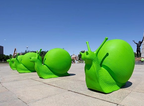 这只蜗牛好绿呀！长春万象城公共艺术世界巡展