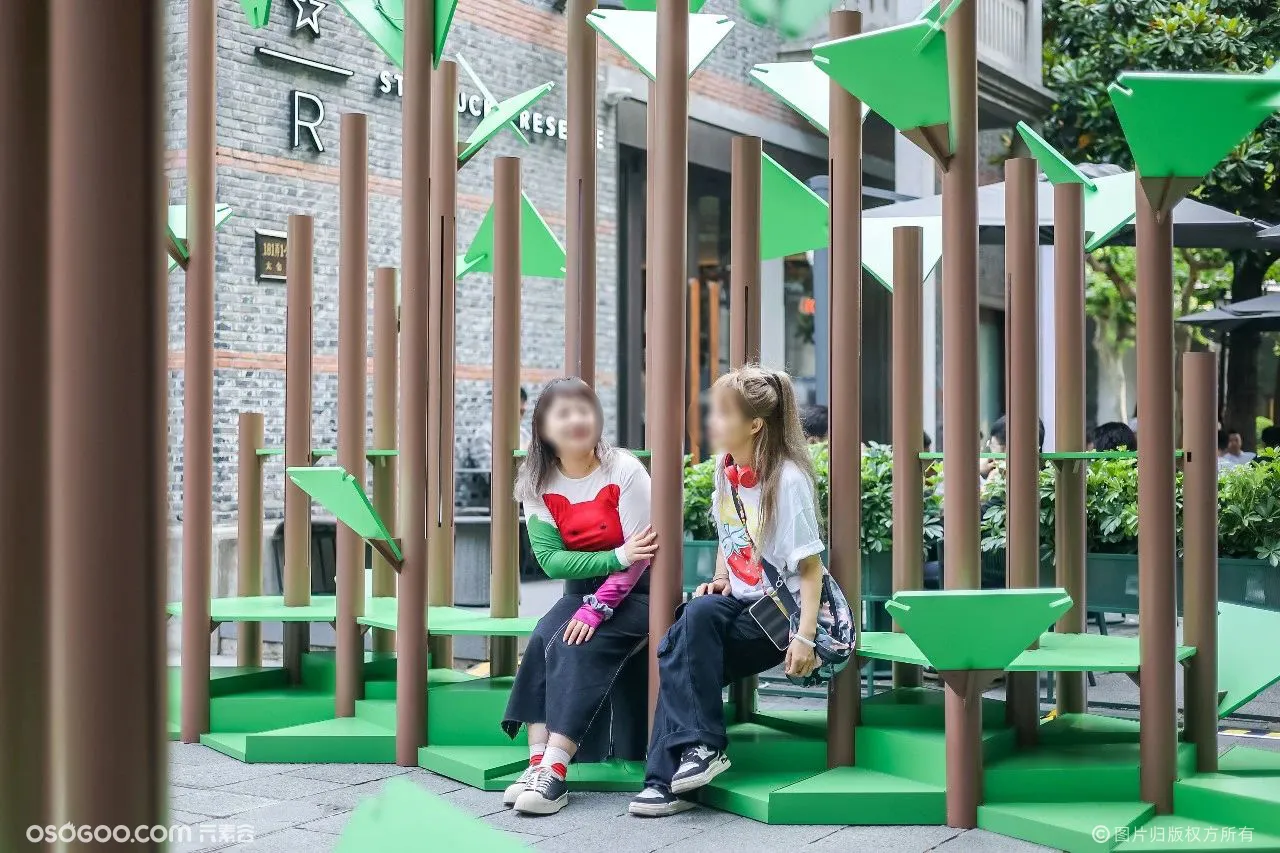 2023设计上海@新天地设计节，用21组装置构建艺术城市空间