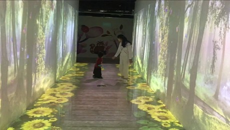 墙面地面投影互动 走廊过道投影互动 全息室内投影 沉浸式投影