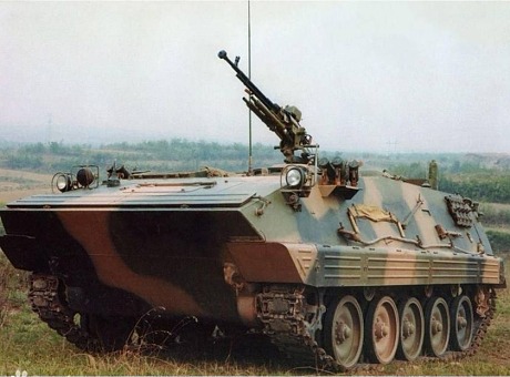军事模型展，99式坦克、81式作战指挥车、歼15、20等出租