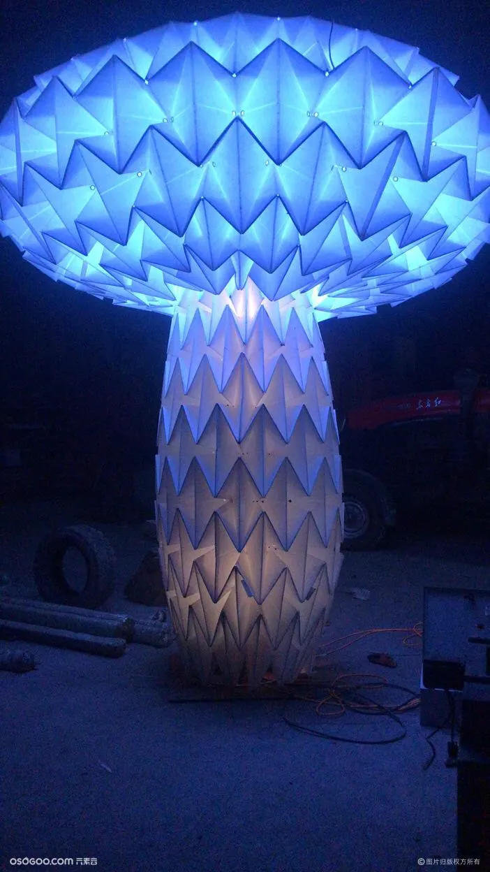 蘑菇树灯 蘑菇树机械升降装置 美陈互动装置