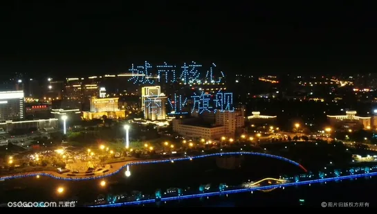 500架无人机浙江东阳摩尔城商业广场造势活动