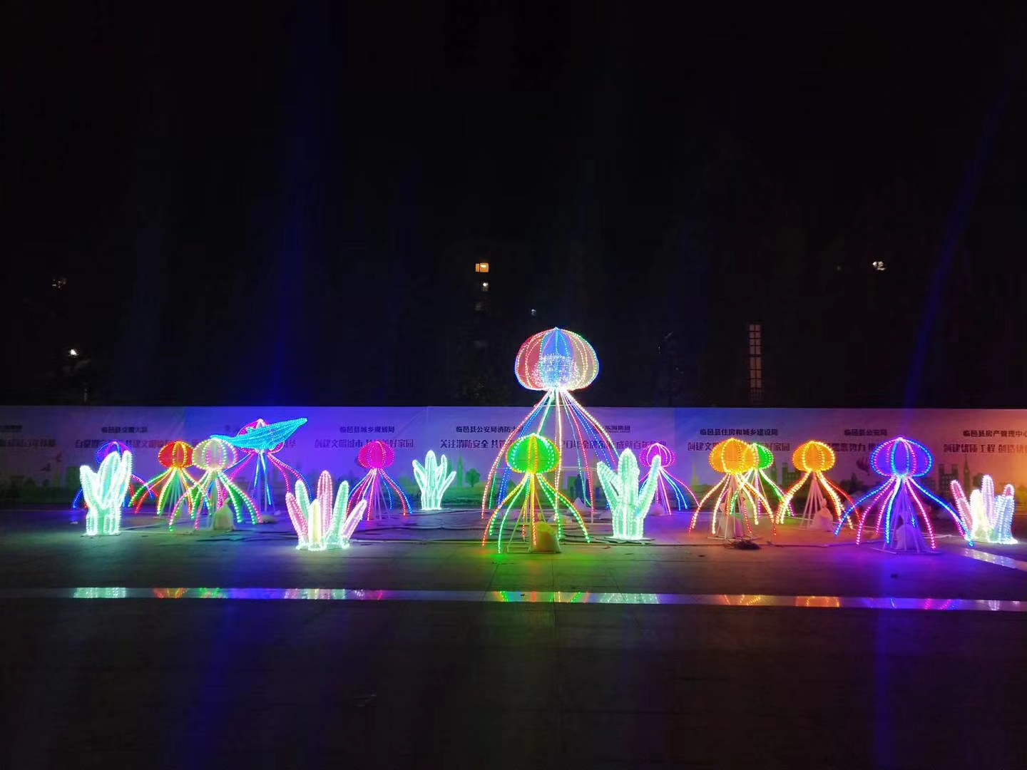 led光雕造型设计梦幻灯光节夜游人气活动