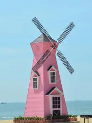荷兰风车节木质大风车制作厂家
