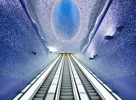 极具视觉震撼的地铁艺术设计