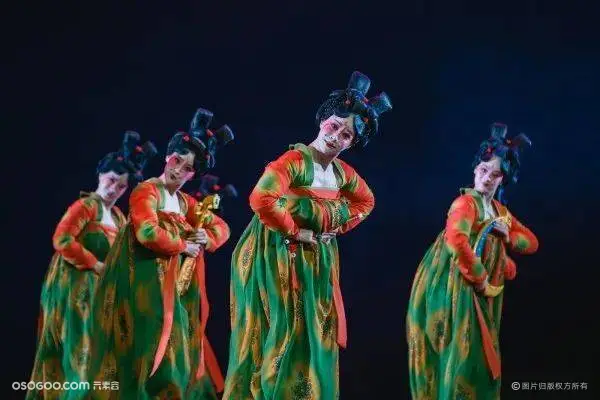 古典舞：唐宫夜宴、丽人行、惊鸿、采薇、墨舞、水袖舞等节目表演