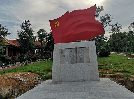 湛江政府机关广场装饰红色喷漆不锈钢党旗雕塑厂家报价