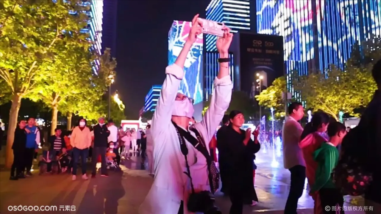 800台无人机表演，庆祝天津滨海新区“向海乐活节”盛大开幕