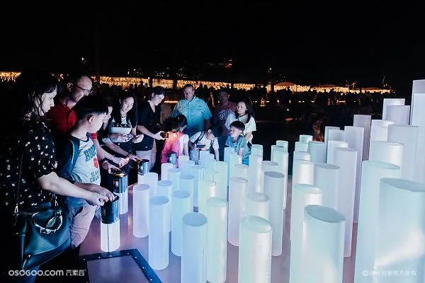 2018年“照亮滨海湾”灯光艺术节