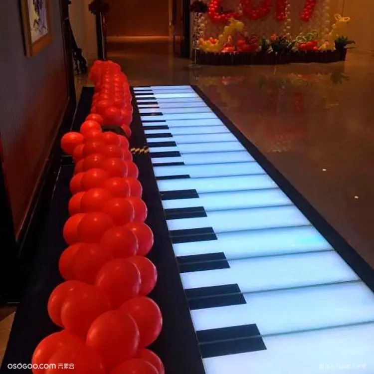 网红地板钢琴现货租赁