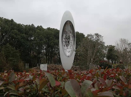 上海南汇滴水湖地标雕塑 不锈钢烤漆水滴雕塑摆件