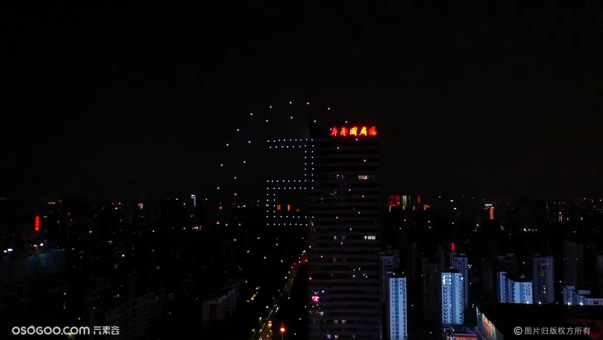 山东滨州吾悦广场，200台无人机表演