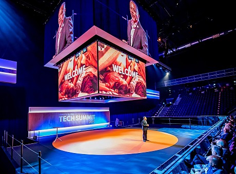 大型科技峰会舞台设计2019