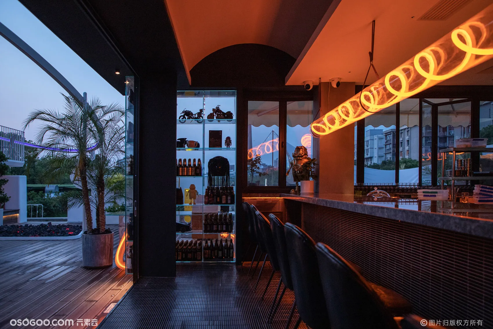南京·“TOP SHOW烧物酒肆”餐厅设计