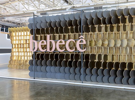 Bebece在SICC展位设计