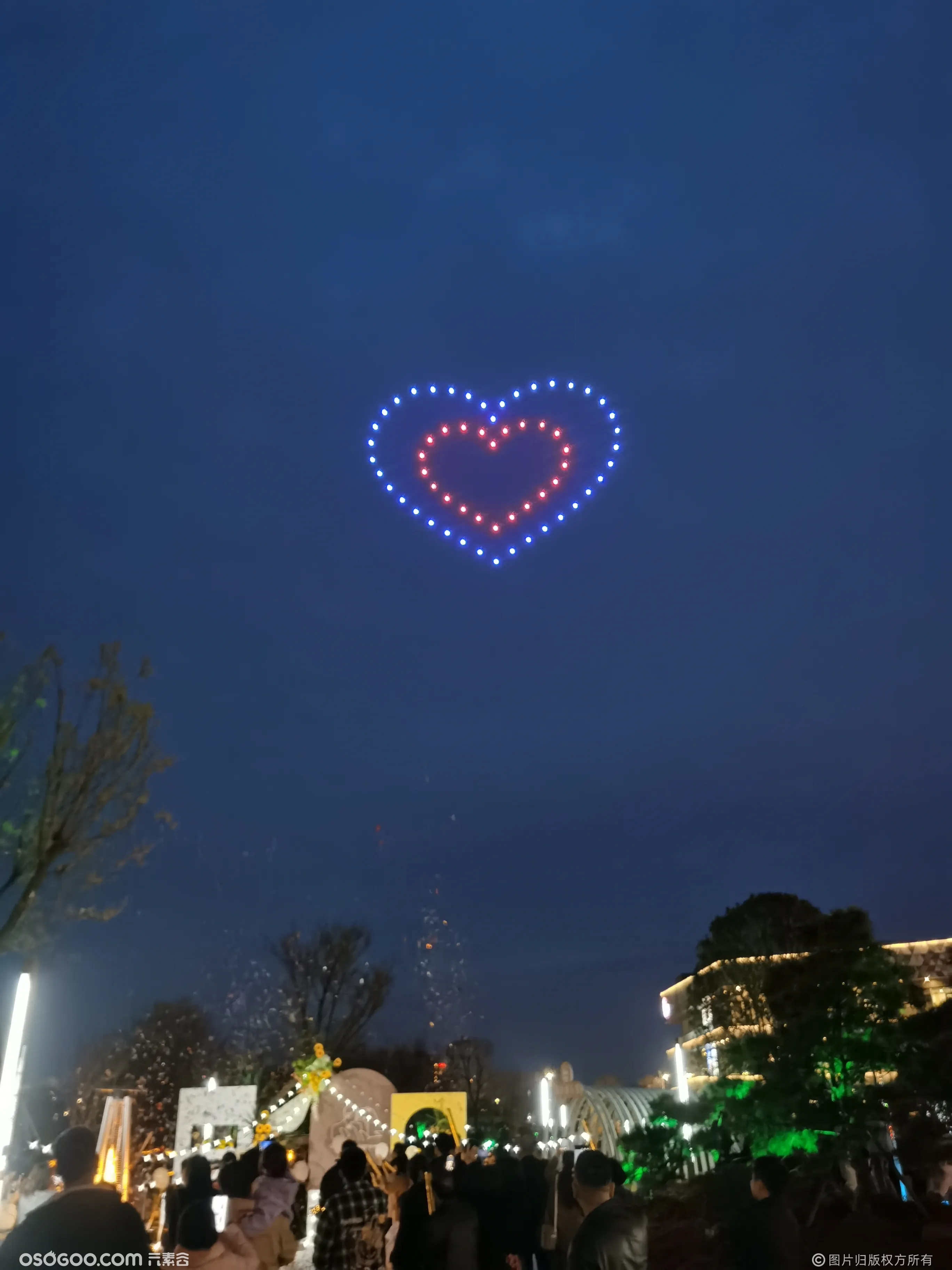 60台无人机求婚浪漫仪式，现场实拍图