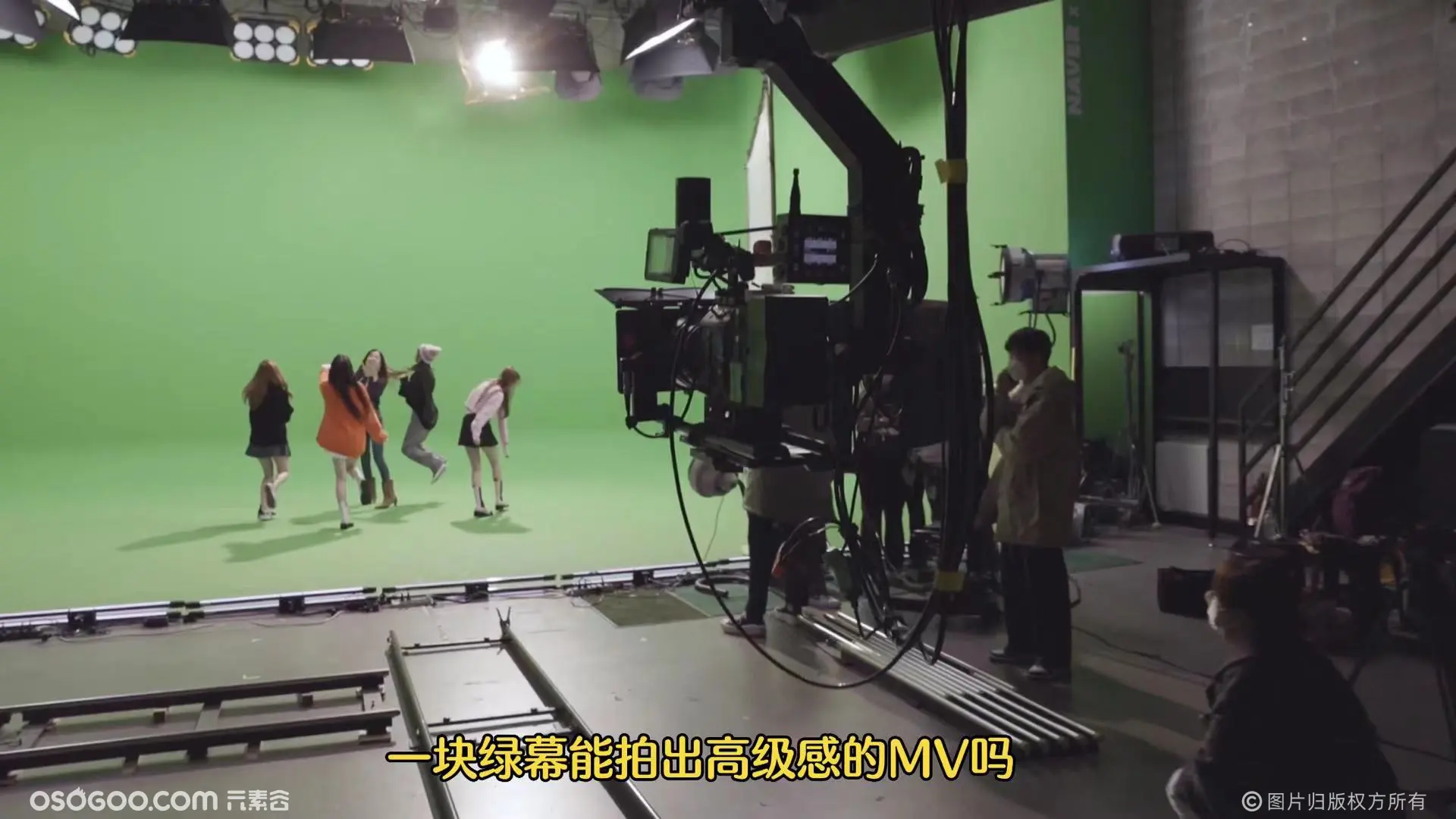 一块绿幕如何拍出高级感的MV呢 ？#mv拍摄#绿幕抠像#虚拟