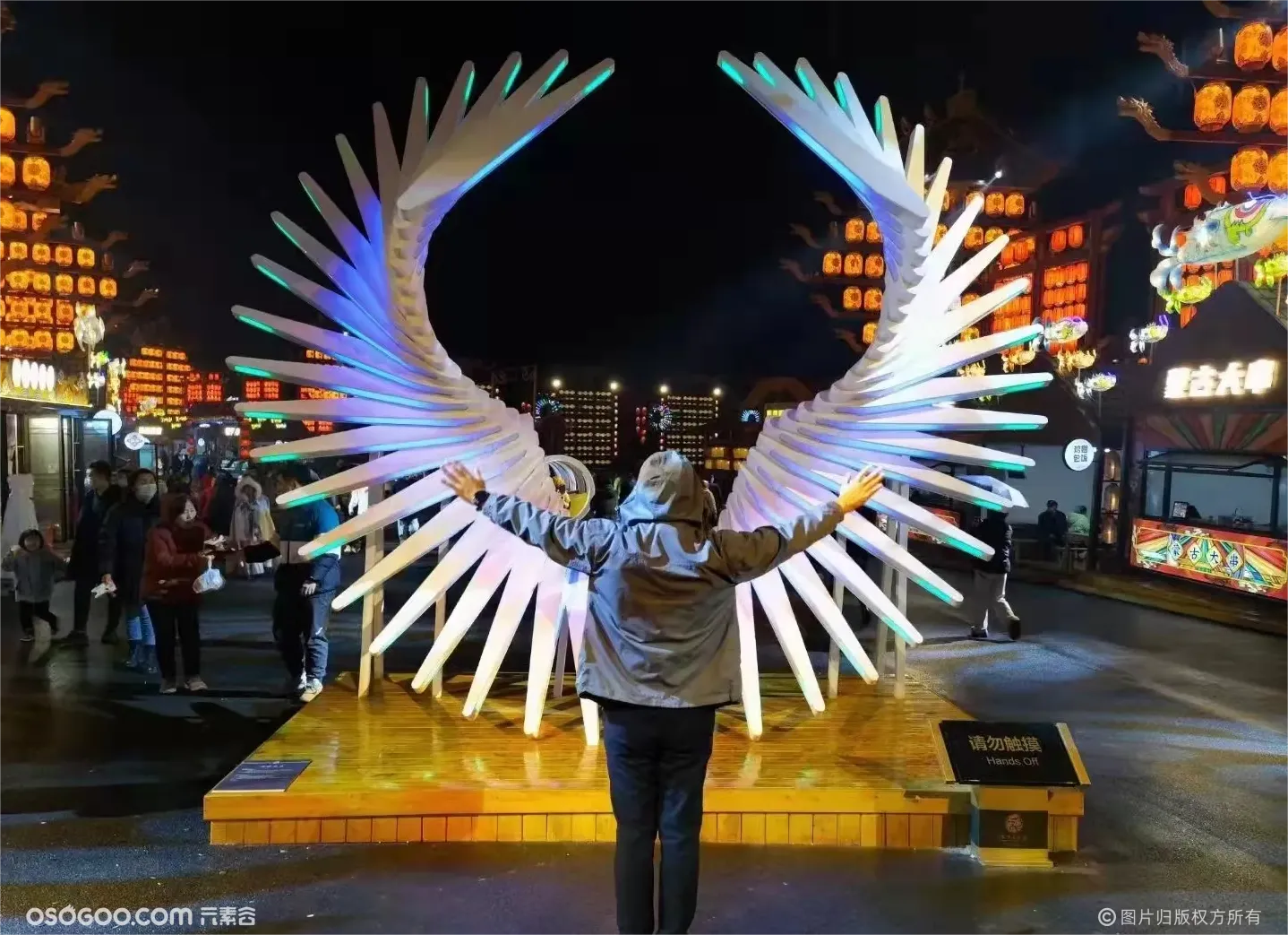 天使之翼出租  体感天使翅膀感应发光互动装置