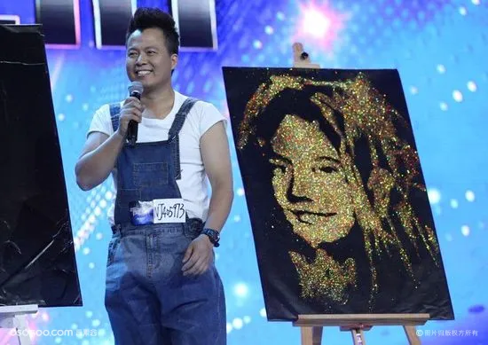 黄凤荣和他的金粉画 中国达人秀鬼才绘画表演家