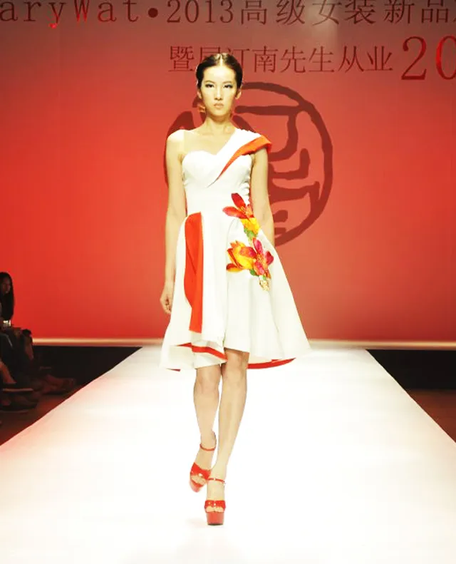 中国十佳设计师出访米兰时装周 独家