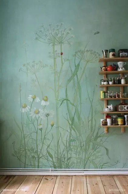 她把卧室当画室，描画出一个唯美的自然世界