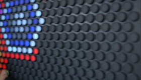 【唛丁科技】圆形波点旋转变色像素灯装置灯光互动墙
