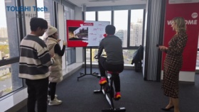德国旅游局北京活动-骑车漫游德国景点互动装置
