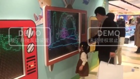 中秋国庆互动墙 儿童互动游戏墙面 手感涂鸦互动装置设备