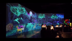 神笔马良画画互动投影 AR多媒体融合液晶桌 儿童创意涂鸦投