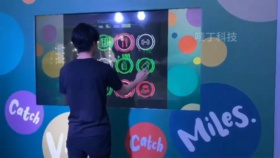 反应力测试互动装置 墙面儿童游戏互动装置 商场品牌互动设备