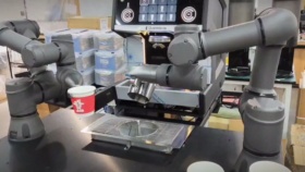 三亚海口拉花咖啡机器人租赁 咖啡机械臂出租